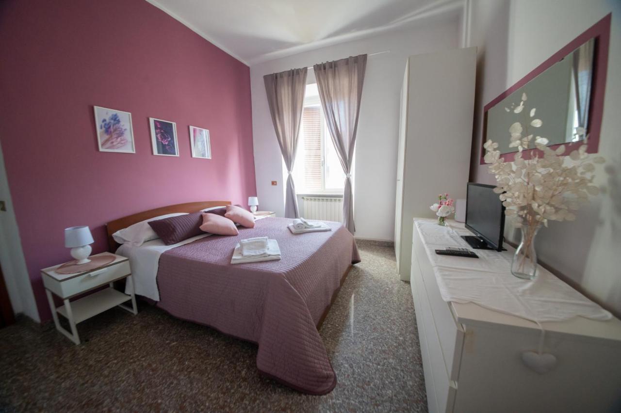 Dreams In Rome - Colosseum Apartment ภายนอก รูปภาพ